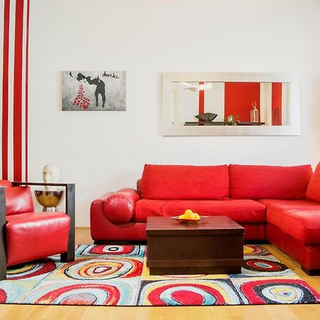 Rudjer Apartment, City Center, 2Br, Spacious Zagreb Exteriör bild